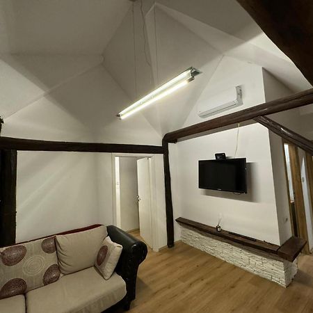 Appartamento Apartman Buzanova Zagabria Esterno foto