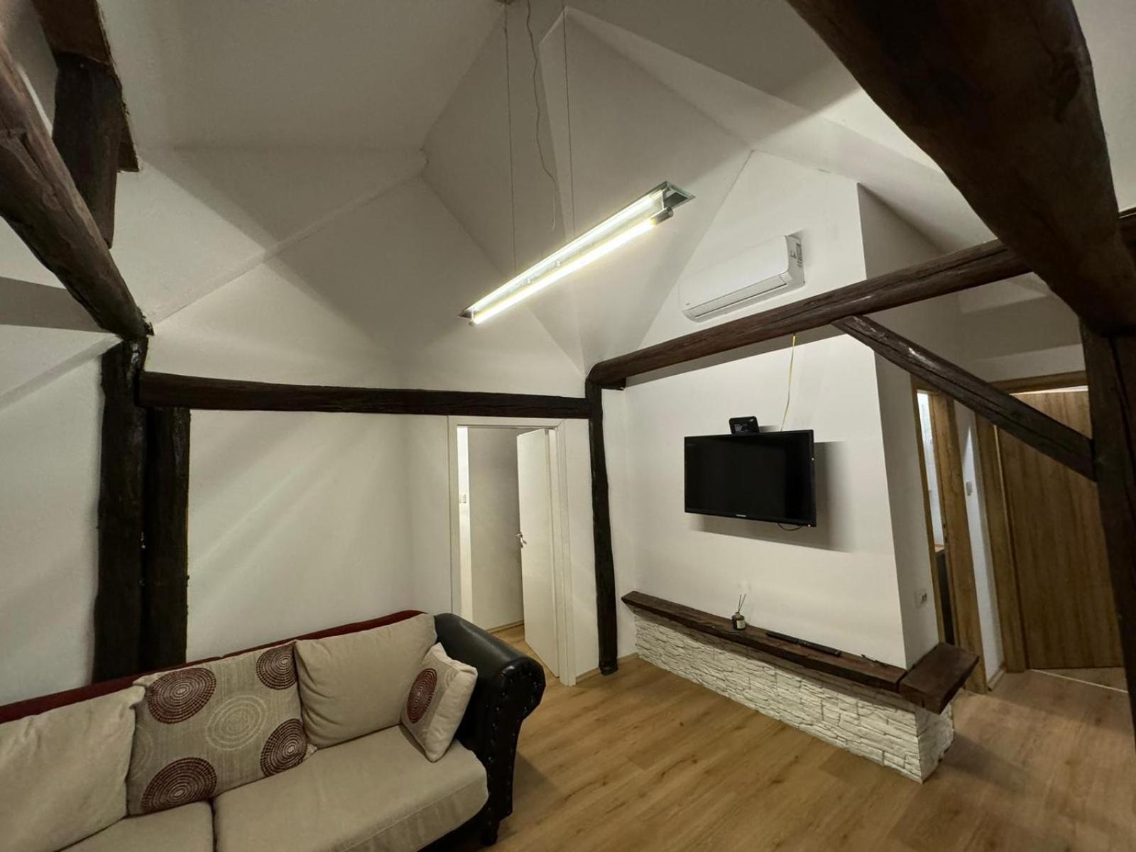 Appartamento Apartman Buzanova Zagabria Esterno foto